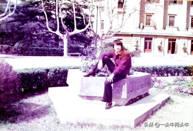 一个有着女孩名字的男人，告别了微信群